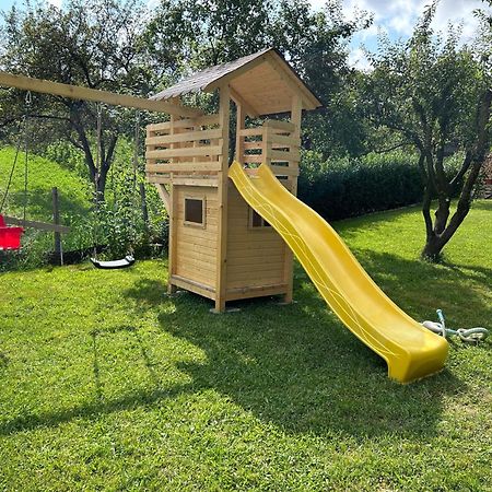 Vila Ella Villa Căpăţîneni-Ungureni Екстериор снимка